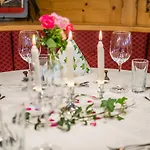 Hotel Grundlhof Bramberg am Wildkogel