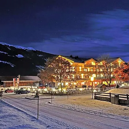 Hotel Grundlhof Bramberg am Wildkogel