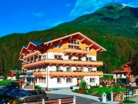 Hotel Grundlhof 4*