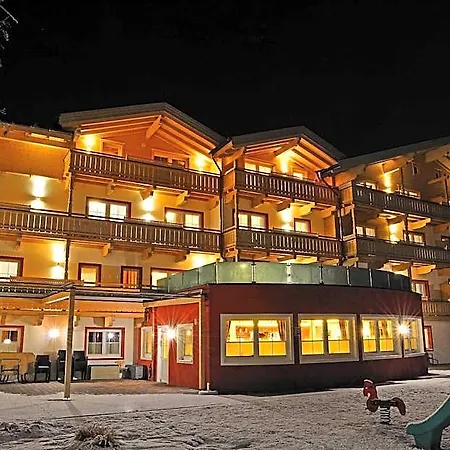 Hotel Grundlhof 4*