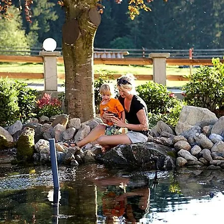 Hotel Grundlhof 4*