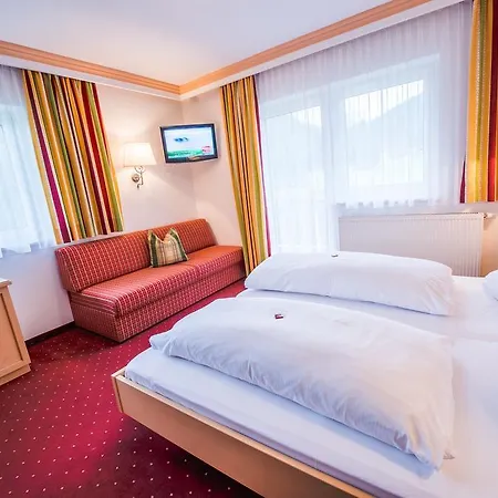 Отель Grundlhof 4*