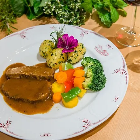 Hotel Grundlhof Bramberg am Wildkogel